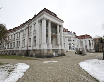 Za stav Alžbětiných lázní vyslechlo vedení města na veřejné debatě kritiku