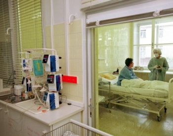 Lidí ochotných darovat kostní dřeň letos přibylo, přesto chybí desetitisíce