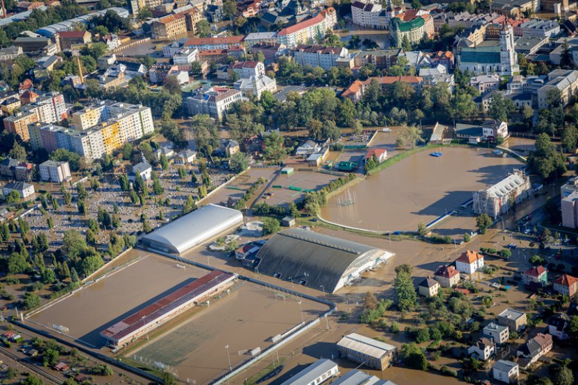 Senát bude schvalovat mimořádnou pomoc lidem zasaženým letošními záplavami