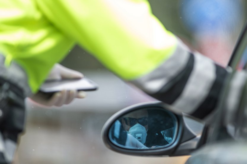 Opilý muž v Brně nadýchal 5,38 promile, strážníkům nejdříve nestačil ani tester