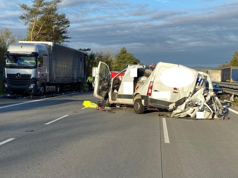 Říjnové dopravní nehody si vyžádaly 45 mrtvých, méně než loni