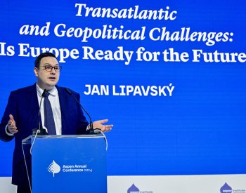 Lipavský: Změna vedení USA umožňuje Evropě převzít víc odpovědnosti