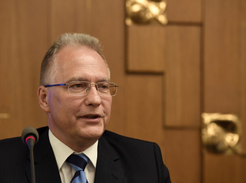 Svět je podle šéfa BIS Koudelky svědkem globalizace zla