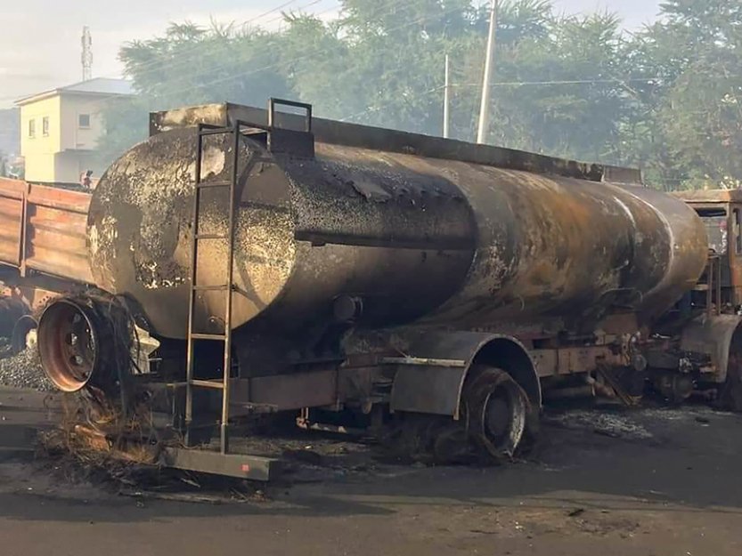 Při explozi autocisterny na Roudnicku se zranili tři lidé
