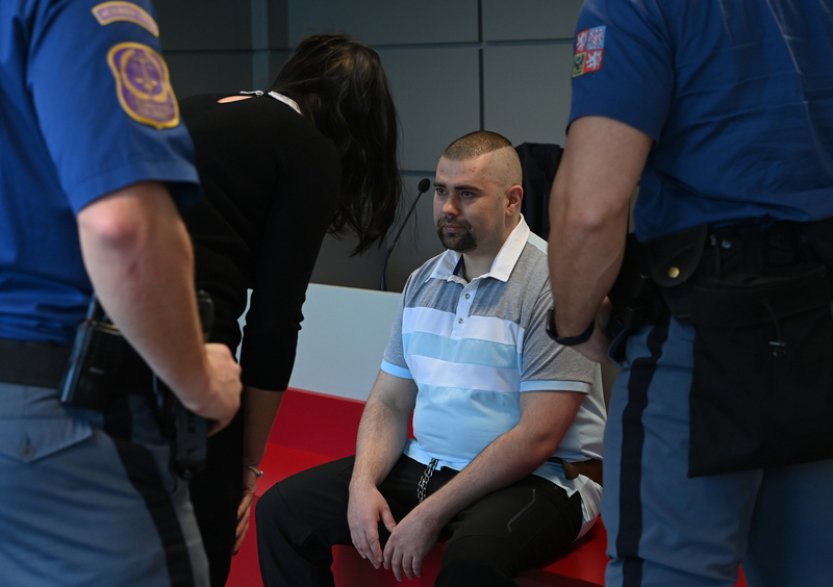 Muž souzený za vraždu seniora v Novém Hrozenkově prohlásil vinu, soud ji přijal