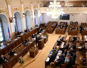 Poslanci by měli schvalovat pravidla regulace trhu s kryptoaktivy