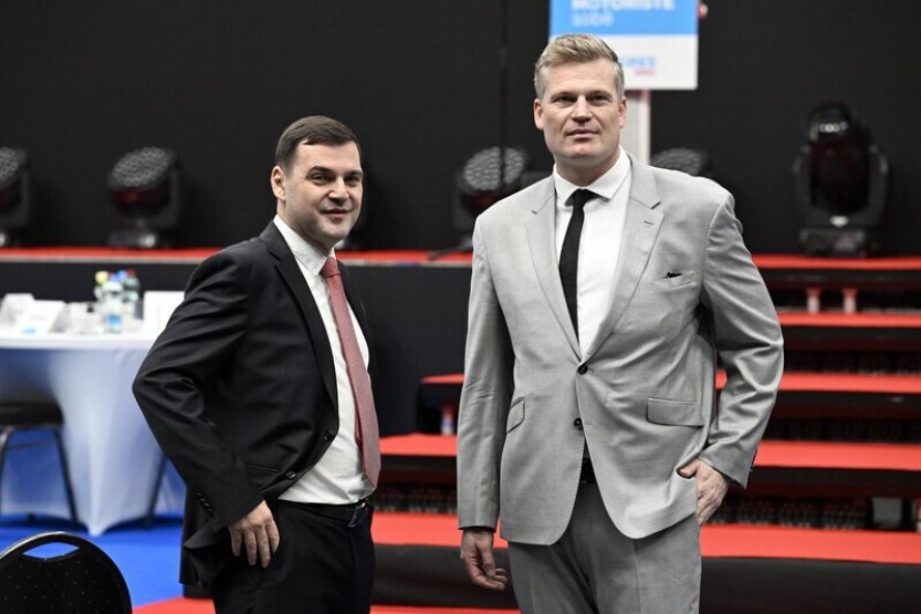 Macinka se vymezil proti levicovým pokrokářům, představil základní desatero