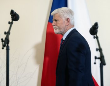 Pavel podepsal spornou reformu penzí, snižuje nově přiznávané důchody