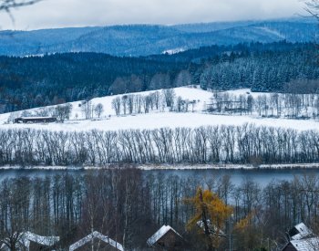 Na předvánoční víkend se mírně ochladí, sněžit může nejen na horách