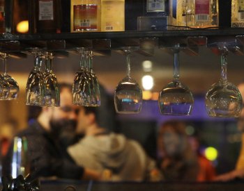 Na silvestra si restaurace vydělají více než běžné dny, otevře jich 70 procent