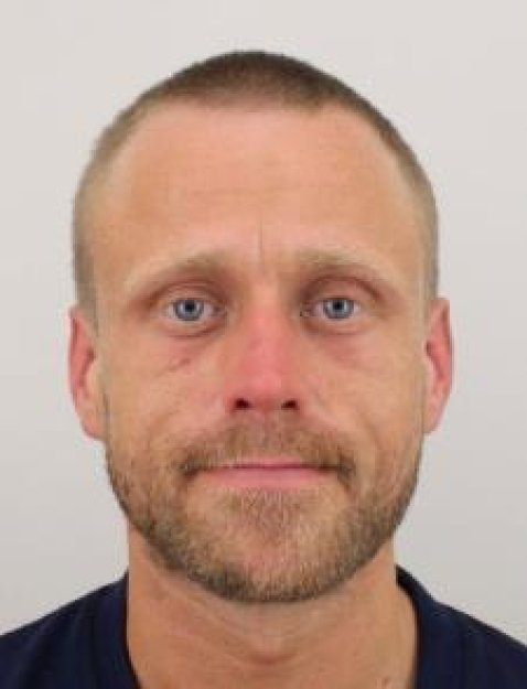 V Praze uprchl z léčebny nebezpečný sexuální agresor, hledá ho policie