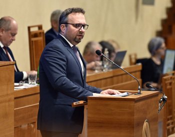 Sociální výbor Sněmovny přerušil jednání o revizi dávek, a to nejdéle do 5.února