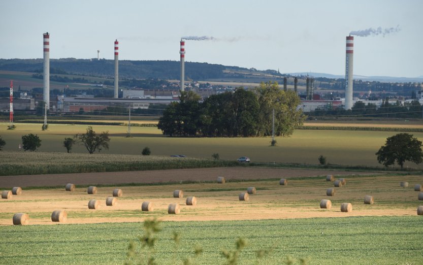 V přerovské chemičce Precheza unikl v pátek při poruše do ovzduší oxid síry