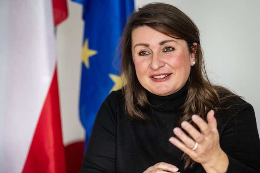 Ministr Bek a šéfka Cermatu představí detaily k přijímacímu řízení na SŠ