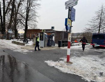 Na Ústecku někdo vnikl do bankomatu pomocí výbušniny, policie po pachateli pátrá