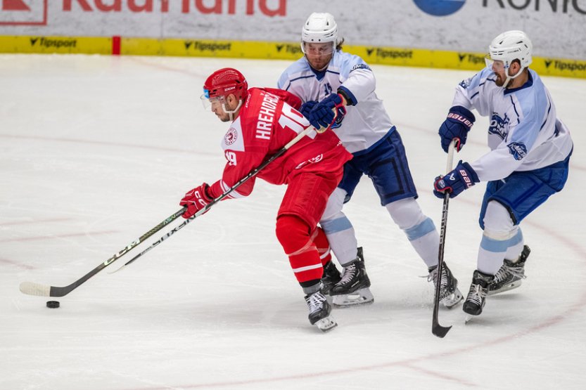 Třinec v generálce na LM prohrál s Kometou, Vítkovice vyhrály v Olomouci