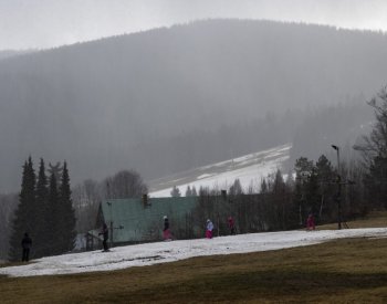 V Česku třetí den po sobě padly teplotní rekordy, možné to bude i v úterý