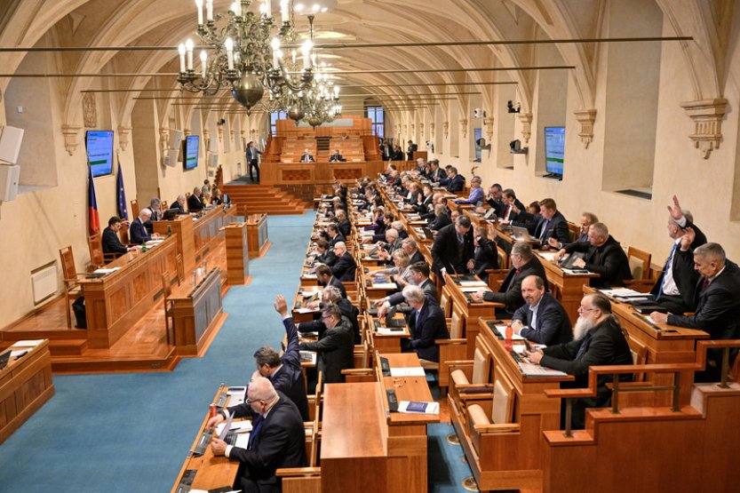 Senát schválil dvouletý odklad dokončení digitalizace služeb státu