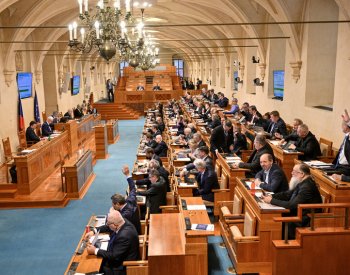 Senát schválil dvouletý odklad dokončení digitalizace služeb státu