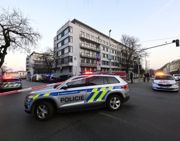 V hotelu v Praze se pořezal muž, místo kontroloval pyrotechnik