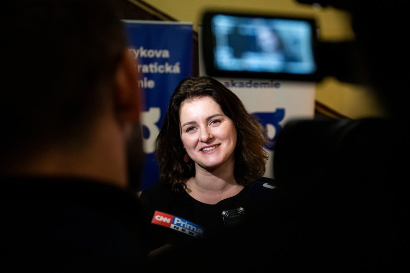 Sociální demokraté nepůjdou do voleb s komunisty, jednání se Stačilo! ukončili
