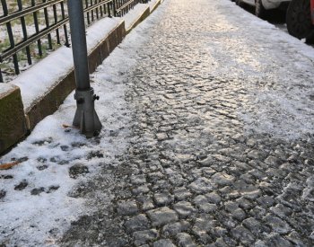 Během týdne se v Česku zase ochladí, může se objevit ledovka