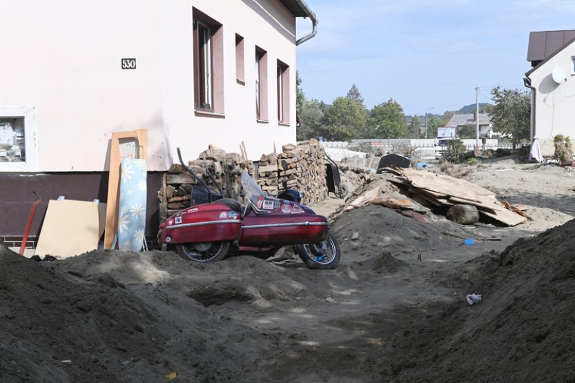 Stát spustí dotace pro zasažené povodněmi, mohou získat až 3 mil. na nový domov