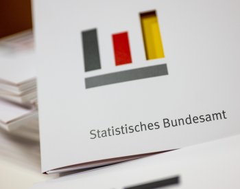 Německá ekonomika ve druhém čtvrtletí podle statistiků stagnovala