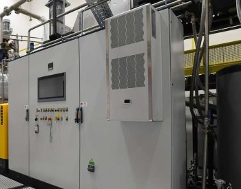 V humanitární pomoci Ukrajině se MZV zaměřuje na zdravotnictví či energetiku