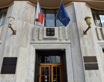 Seznam Zprávy: Stát přiznal rodině odškodné za úmrtí dítěte po očkování
