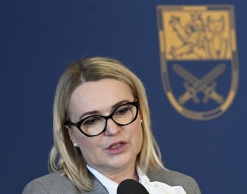 Černochová navštívila Ukrajinu, předala pomoc vojákům z okolí Charkova