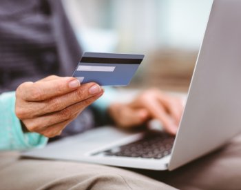 Inspekce má pravomoc sestavovat přehled rizikových e-shopů, potvrdil NSS