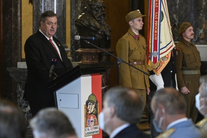 Obec legionářská zrušila členství Budinskému kvůli motolské kauze