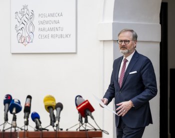 Fiala se setká s šéfy parlamentních stran k bezpečnosti, SPD a ANO účast odmítly