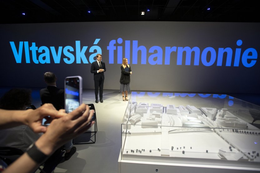 Vltavská filharmonie i s okolními investicemi má vyjít na 16,5 miliardy Kč