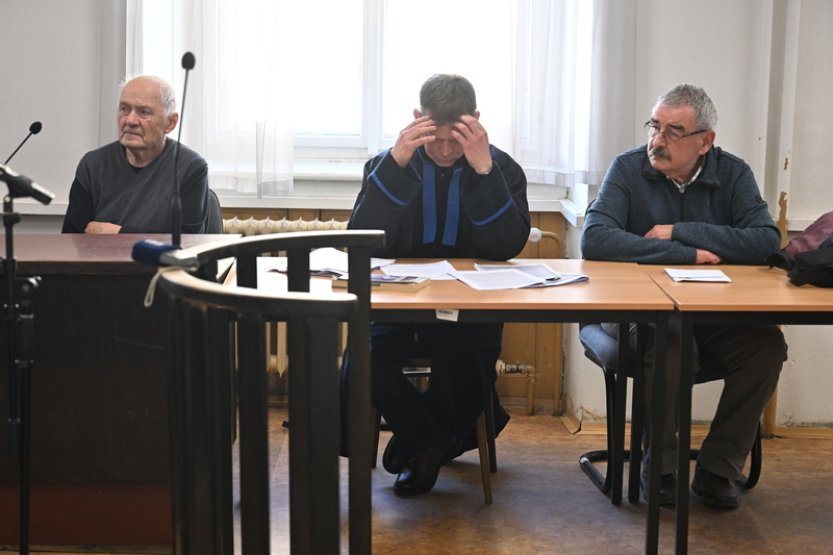 Soud uložil podmínky bývalým příslušníkům StB za vyloučení studenta