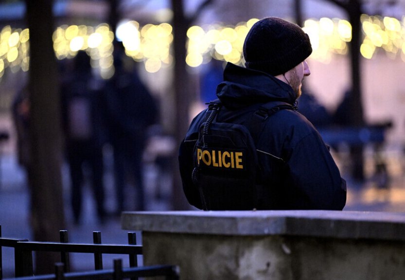 Ráno umřel muž po potyčce několika lidí v Pardubicích,policie zadržela podezřelé