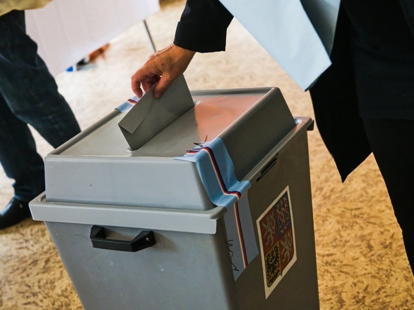 STEM: ANO dál vede před Spolu, hnutí SPD od minule posílilo
