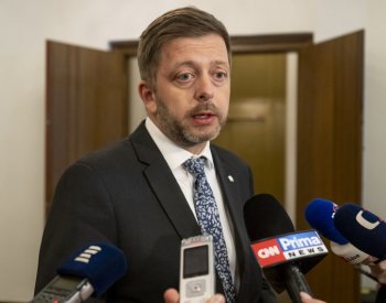 Rakušan doufá v racionální sněmovní debatu k azylové novele