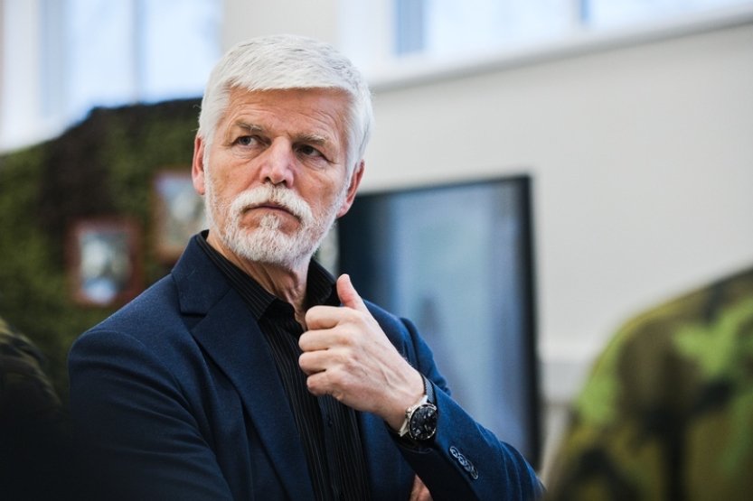 Prezident Pavel dnes bude svědčit u soudu o žalobě generála Halenky