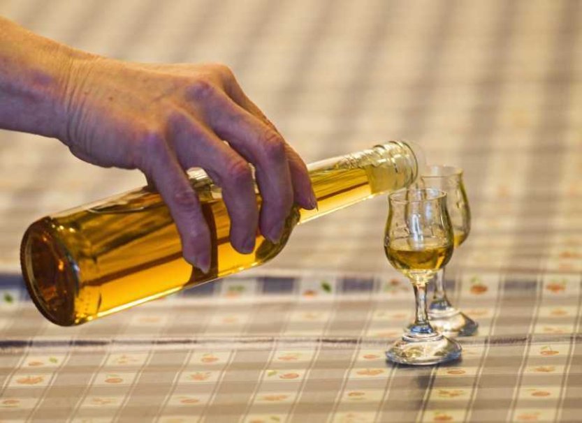 Odborníci: Dvě třetiny spotřeby alkoholu v ČR vypije pětina pijáků