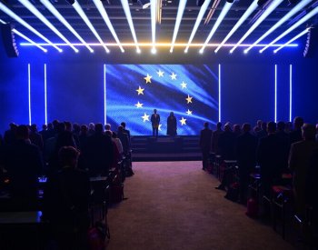 Starostové ve volebním programu slibují co nejrychlejší zavedení eura