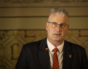 Zastupitelé Liberce odvolali Šolce z funkce náměstka kvůli obvinění z korupce
