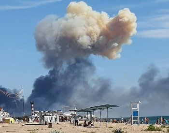Kyjev tvrdí, že zasáhl ruskou vojenskou základnu na Krymu