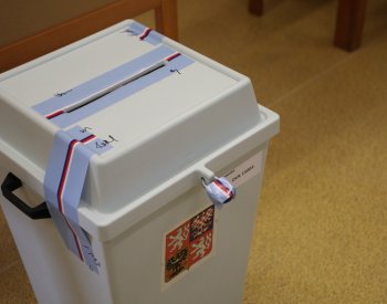 STEM: ANO drží náskok před Spolu, podpora Motoristů spadla pod 3%