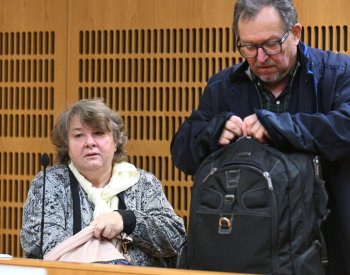 Za popírání ruských zločinů na Ukrajině potrestal soud učitelku podmínkou