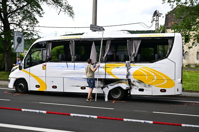 Při nehodě v Ústí zraněno 25 lidí, řidič kamionu byl pod vlivem drog