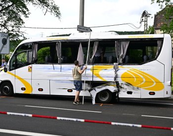 Při nehodě v Ústí zraněno 25 lidí, řidič kamionu byl pod vlivem drog
