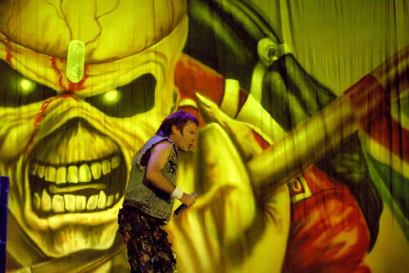 Iron Maiden oslavili 50. výročí svého vzniku v Letňanech letitými písněmi