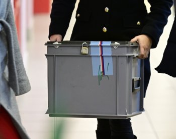 STEM: Volby by nyní jasně vyhrálo ANO, druhé Spolu mírně stáhlo náskok